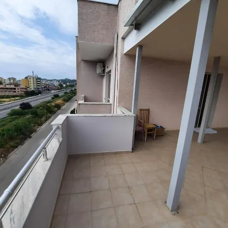 Arlis House Daire *