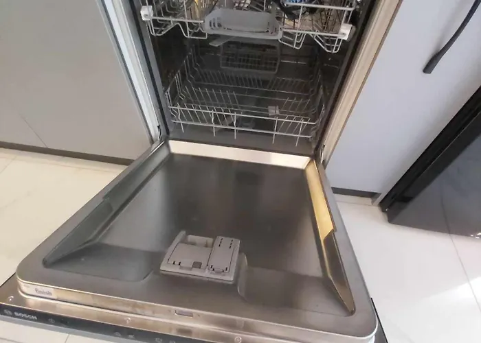 Arlis House Appartamento Golem (Tirana)